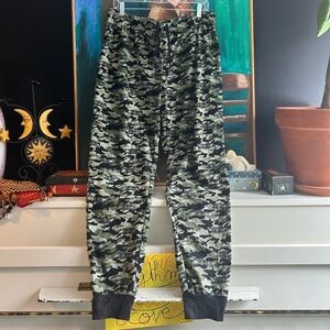 Star Wars Baby Yoda Camouflage Pajama Pants M